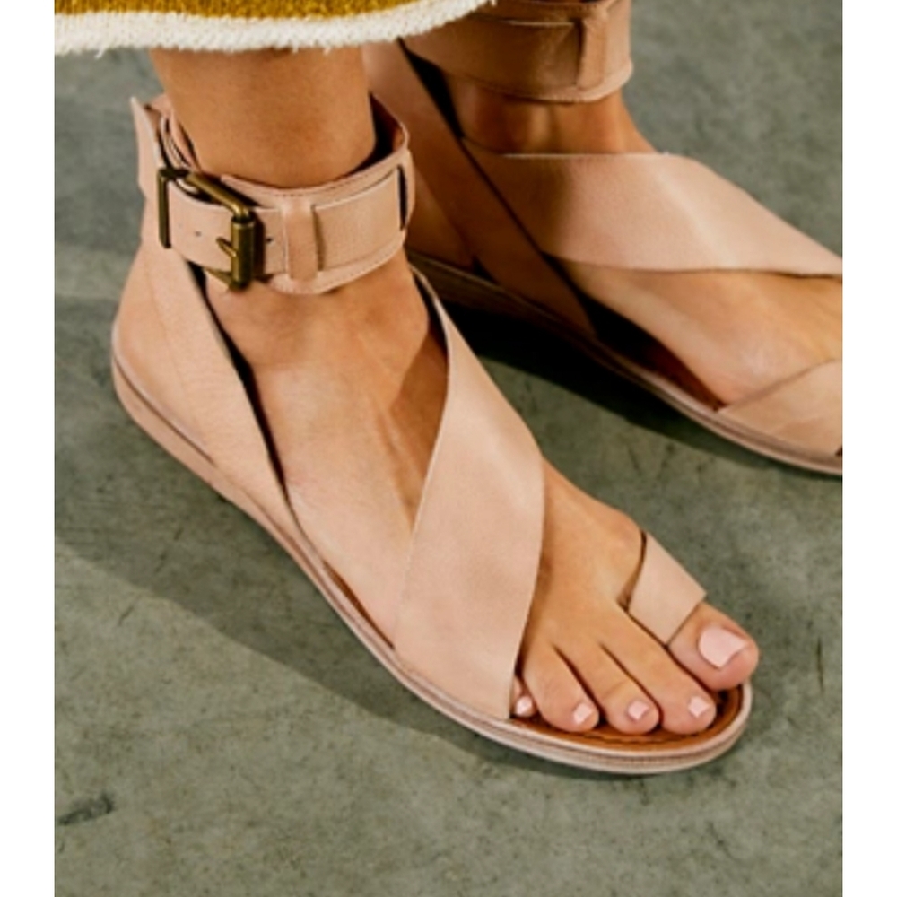 FREE PEOPLE × Vale Boot Sandals - Picture 2 of 10
